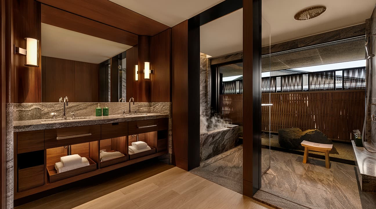 Onsen Suite