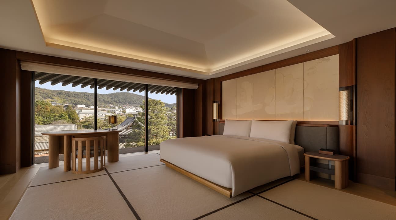 Junior Corner Suite