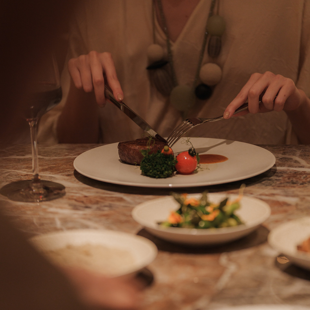 In-manor dining 