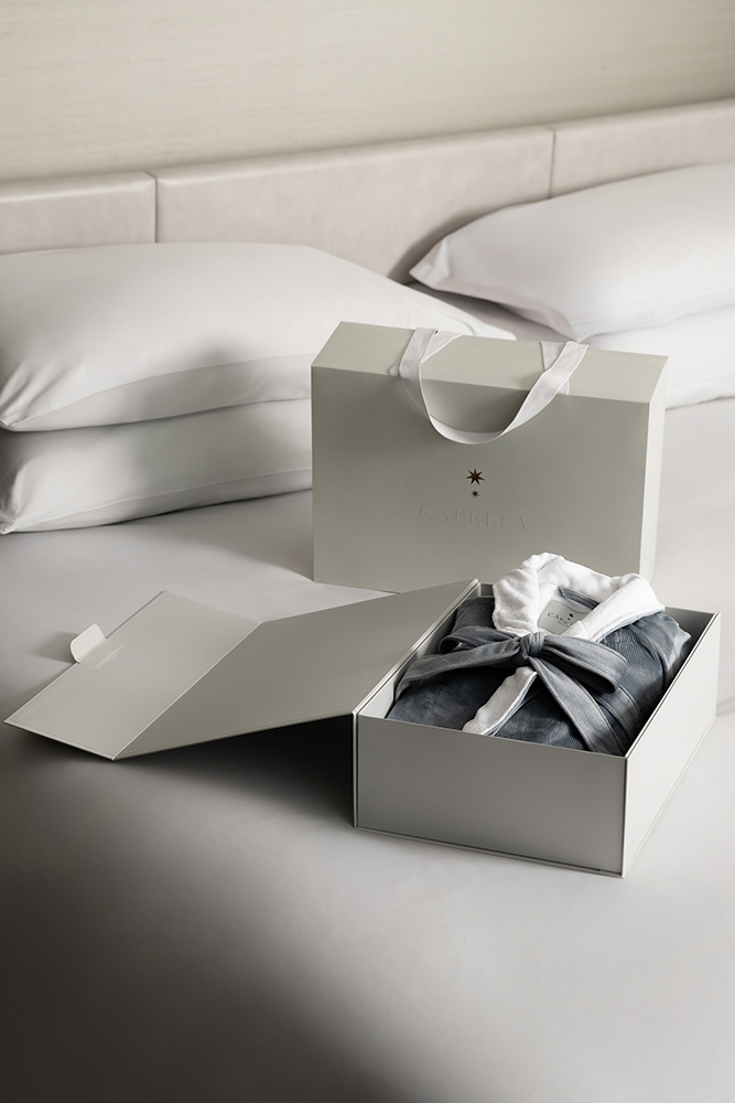 CAPELLA CHRISTMAS GIFTING