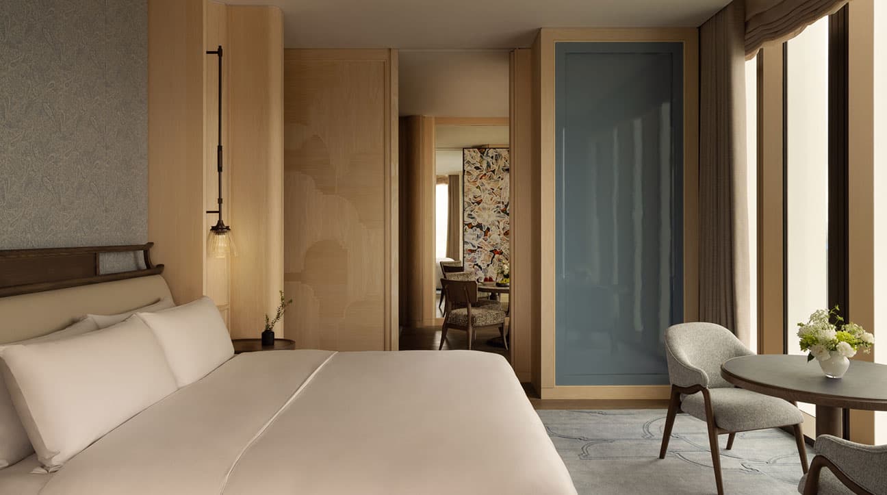 Deluxe Suite